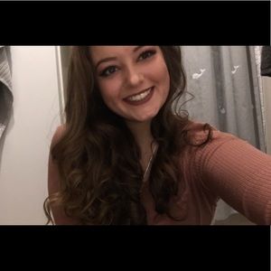 Meet your Posher, Megan